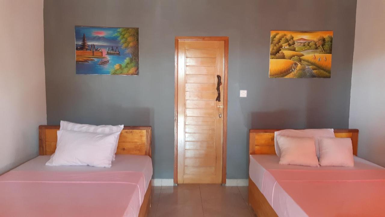 Friend House Stay & Surf Airsatang Exterior photo